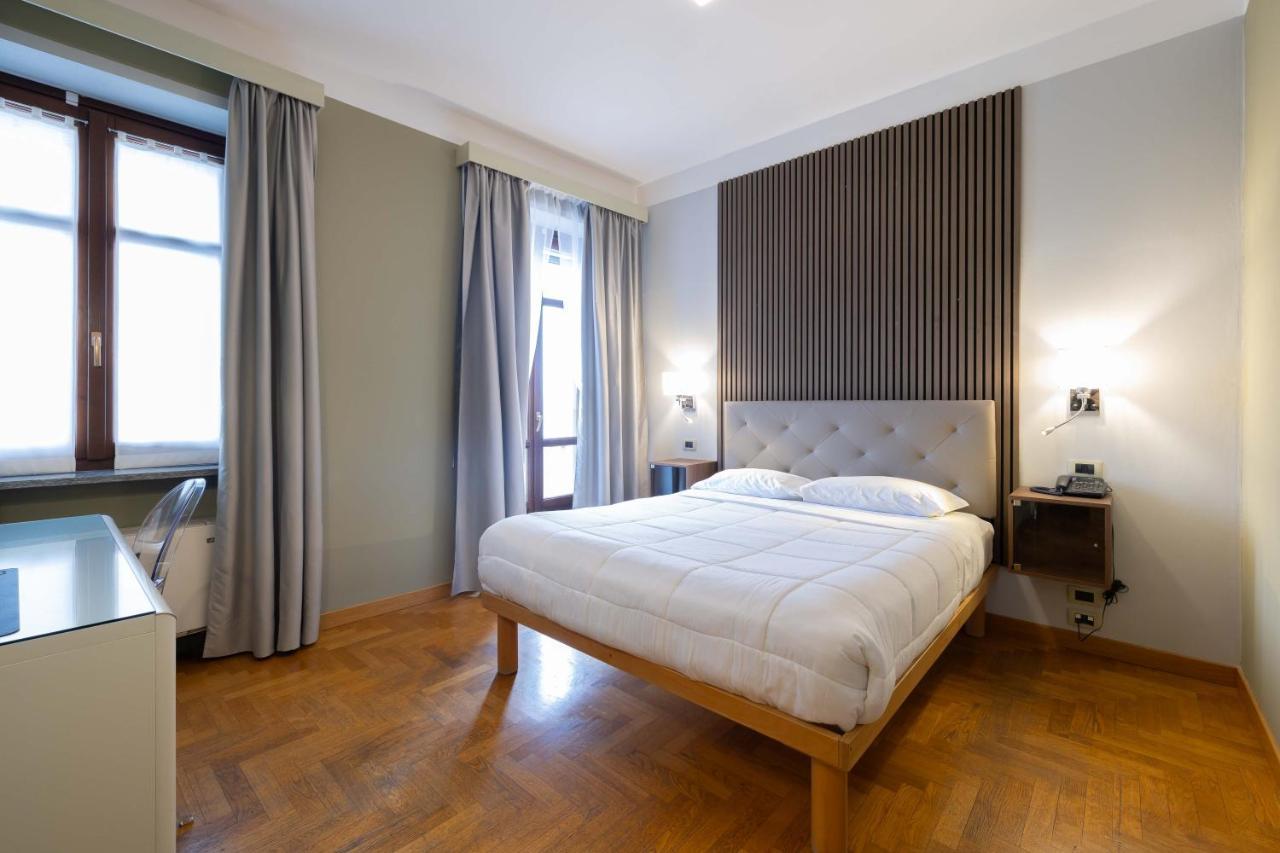 Hotel La Fertè Asti Bagian luar foto