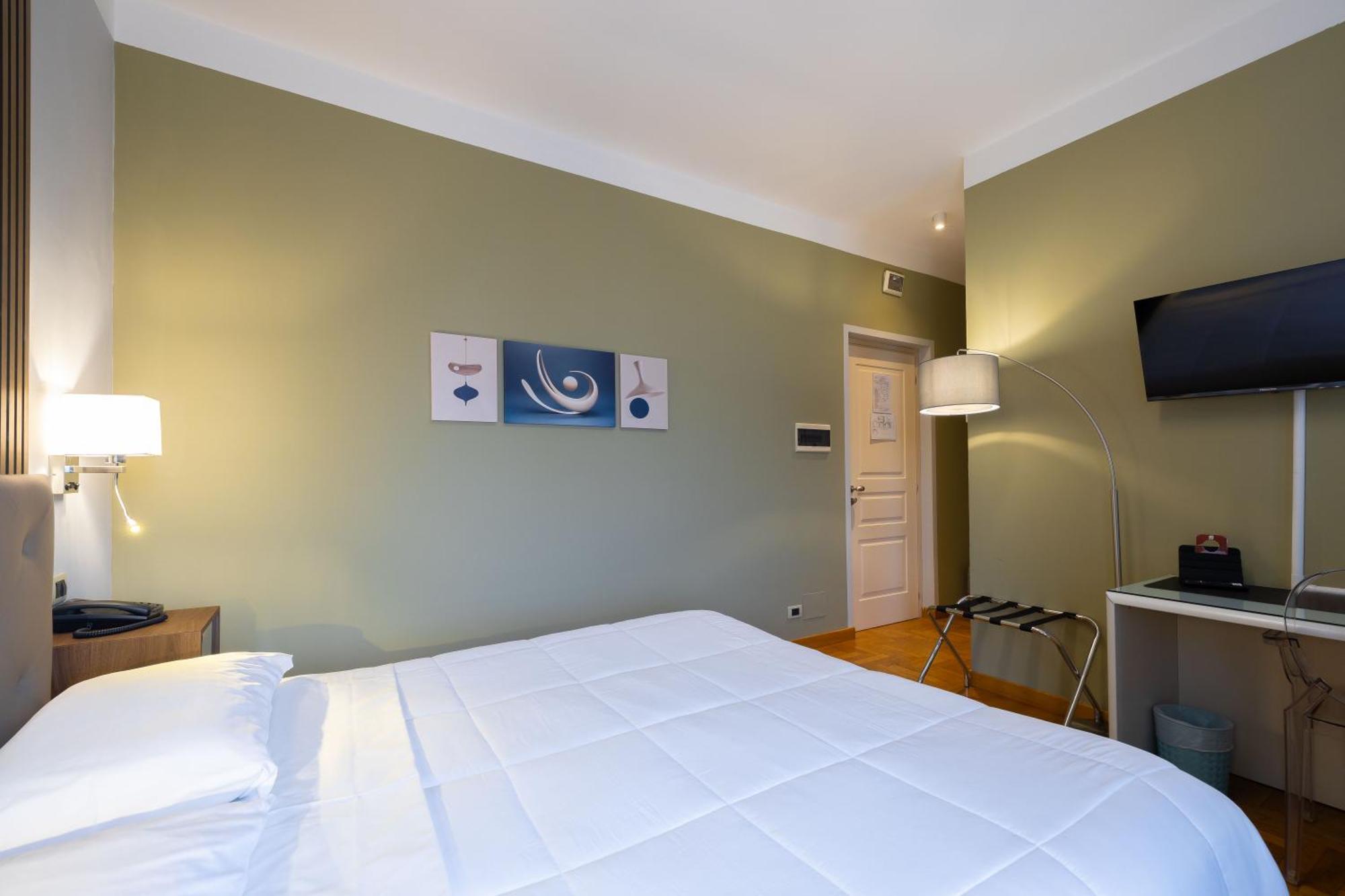 Hotel La Fertè Asti Bagian luar foto